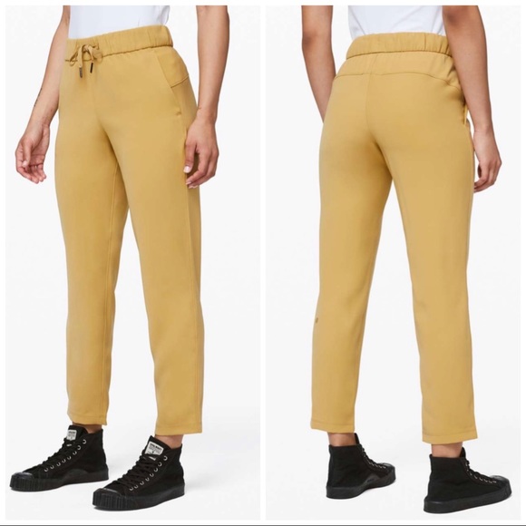 NEW Lululemon On the Fly In Vintage Gold Pants - Picture 2 of 8